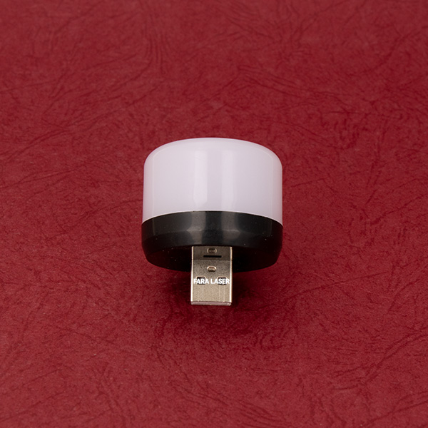 لامپ ال ای دی USB مدل 3 وات هفت رنگ بدنه مشکی