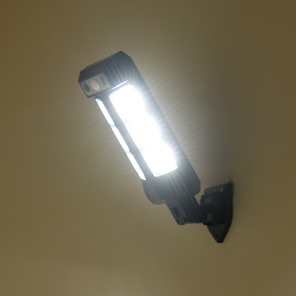 چراغ خیابانی سولار سنسور دار مهتابی مدل BK-Q6-6LED